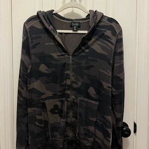 Nicole Miller Dark Gray and Black Camo Zip Hoodie
